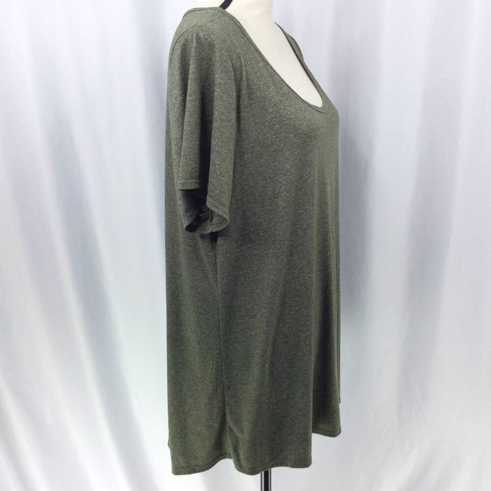 LuLaRoe Women's Classic T-Shirt‎ 2XL Green Scoop Neck Short Sleeve Tunic Top - Picture 2 of 7